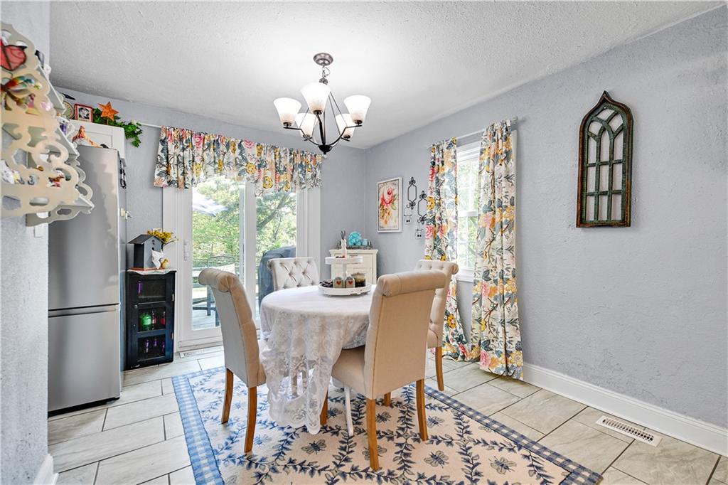 5103 Northeast Marvin Road Kansas City, MO 64118 - Photo 10 of 30