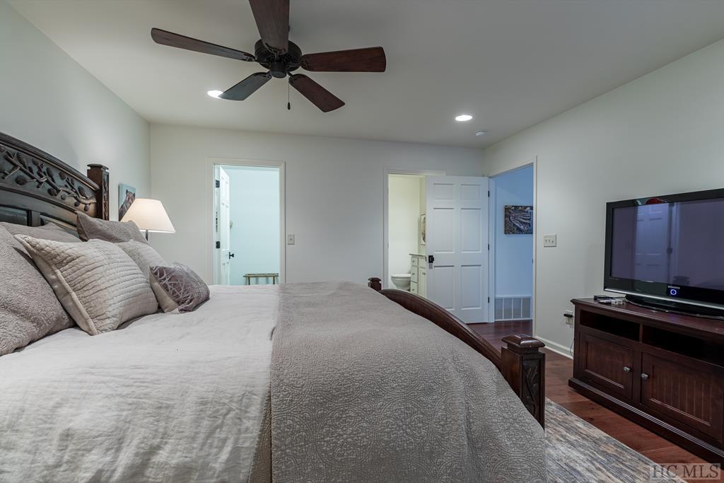 481 Hickory Hill Road Highlands, NC 28741 - Photo 23 of 65 Gallery Image 23