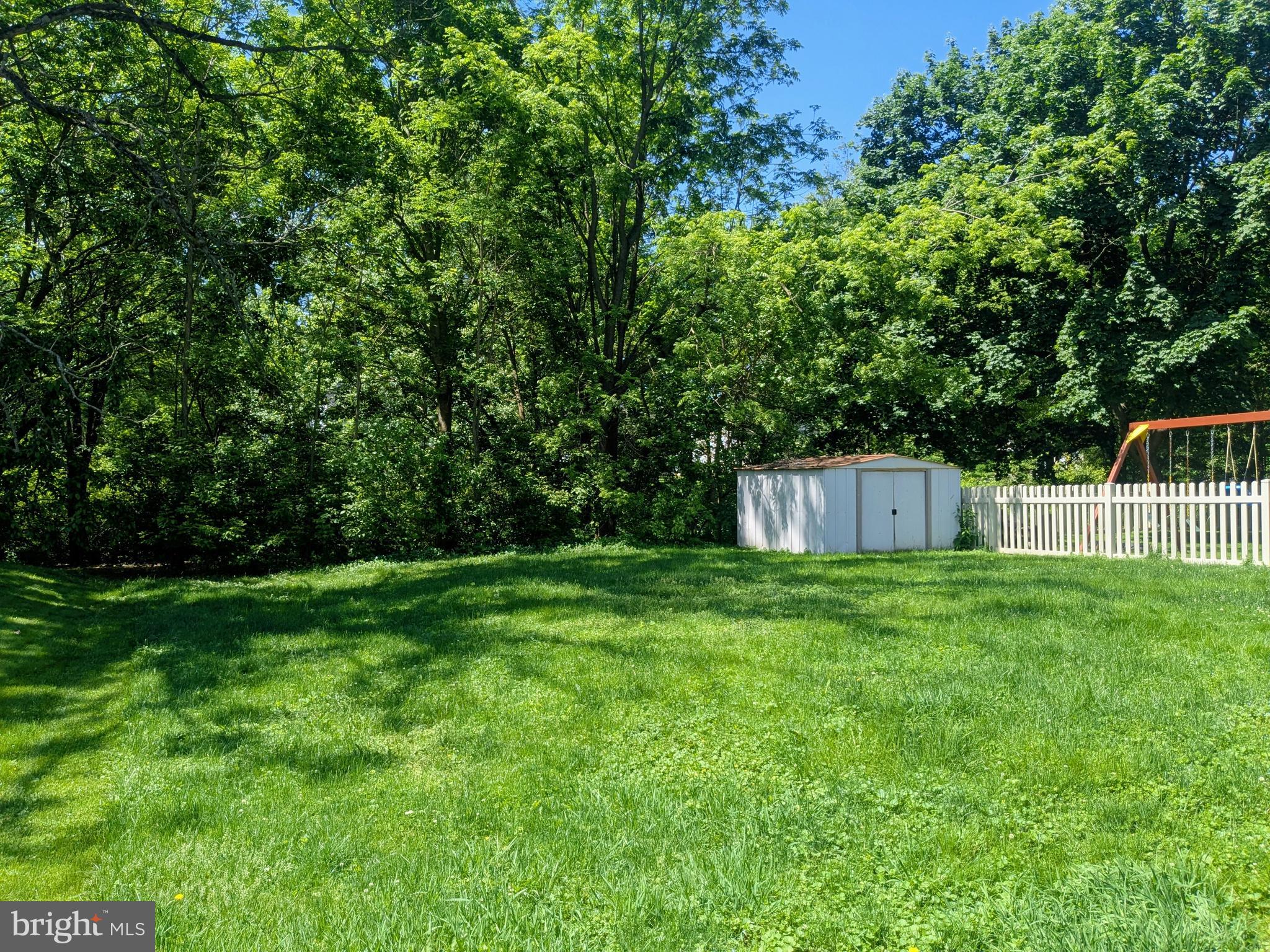 210 Noble Street Lititz, PA 17543 - Photo 30 of 35