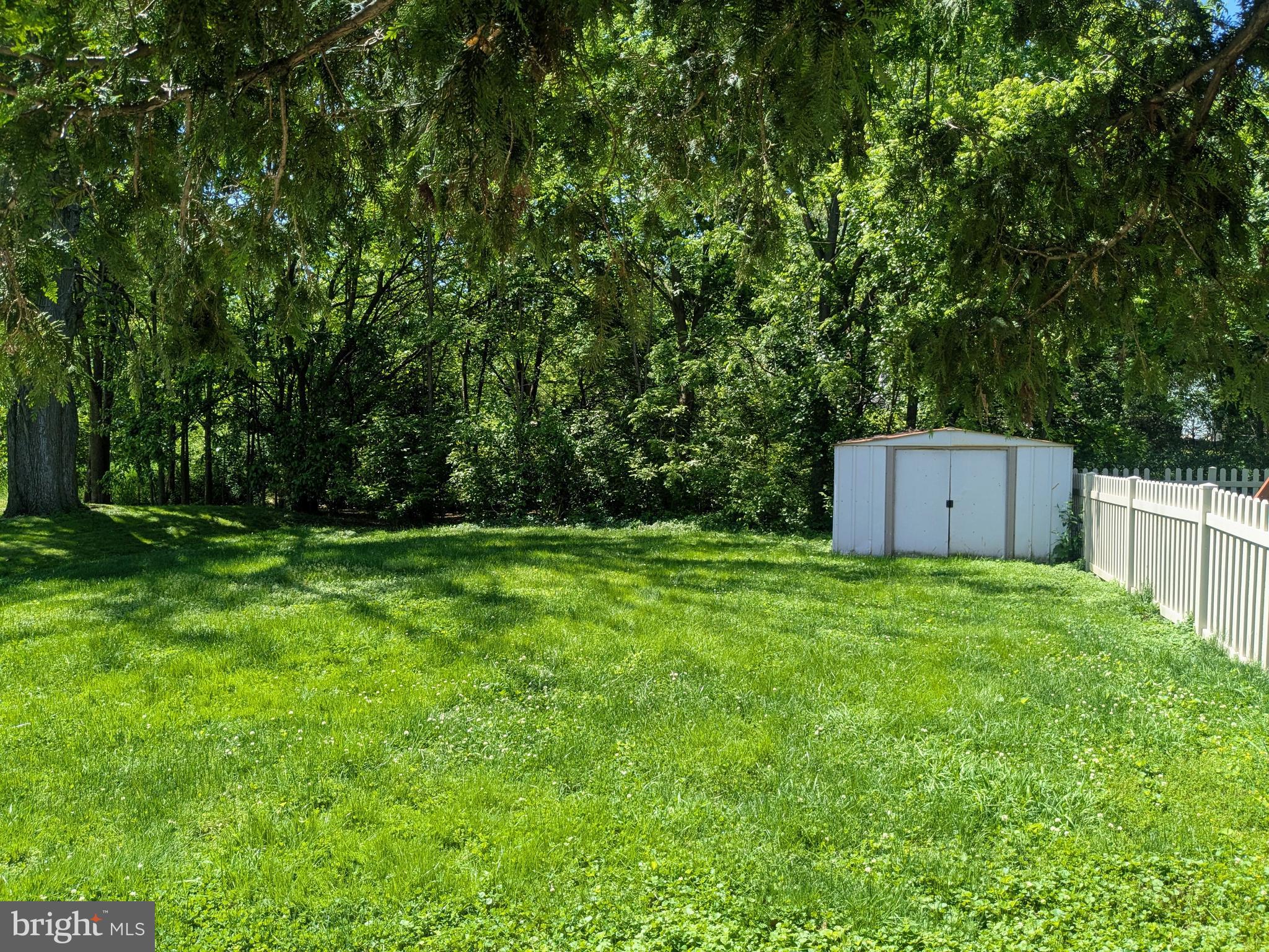 210 Noble Street Lititz, PA 17543 - Photo 31 of 35