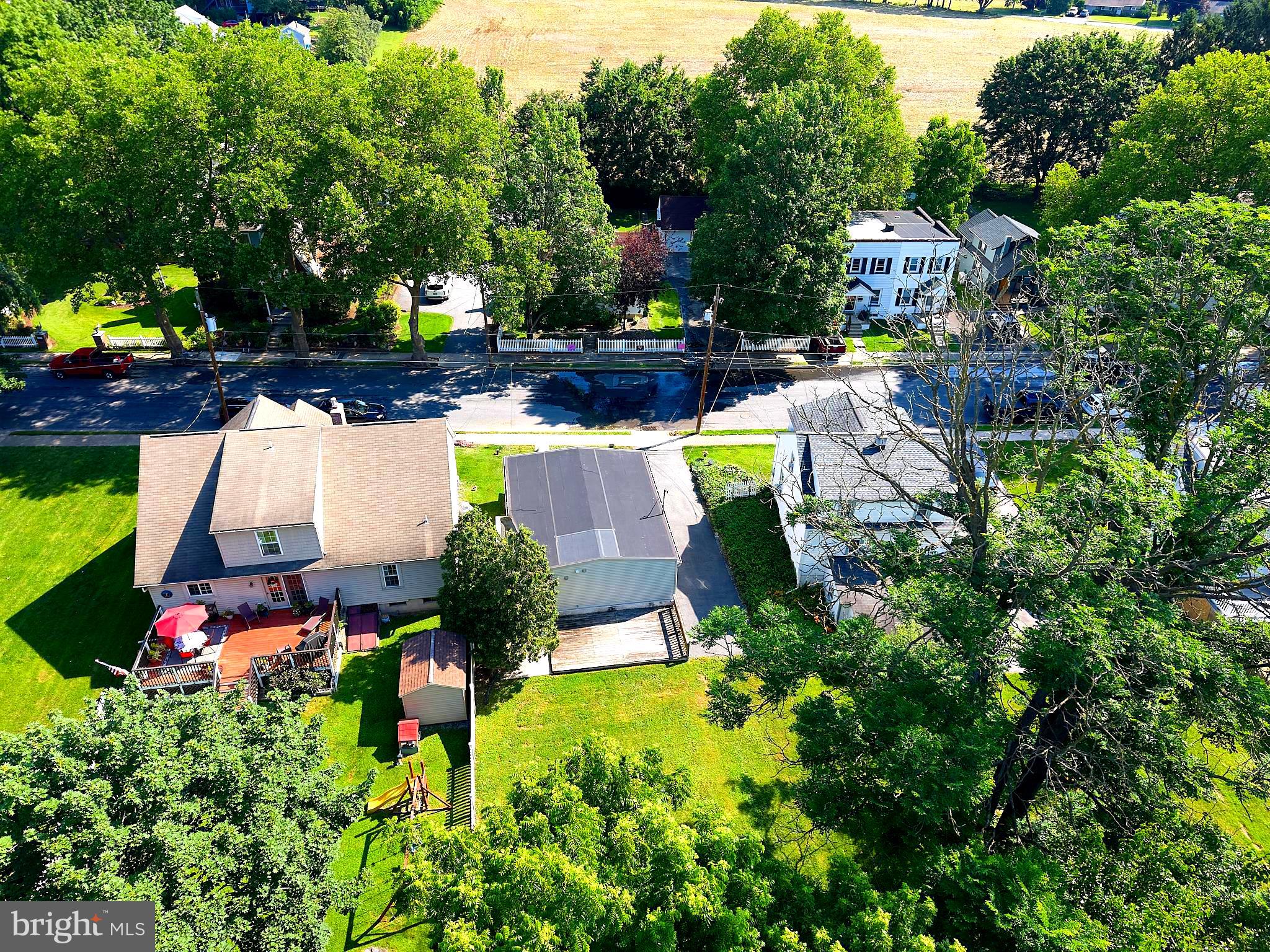 210 Noble Street Lititz, PA 17543 - Photo 33 of 35