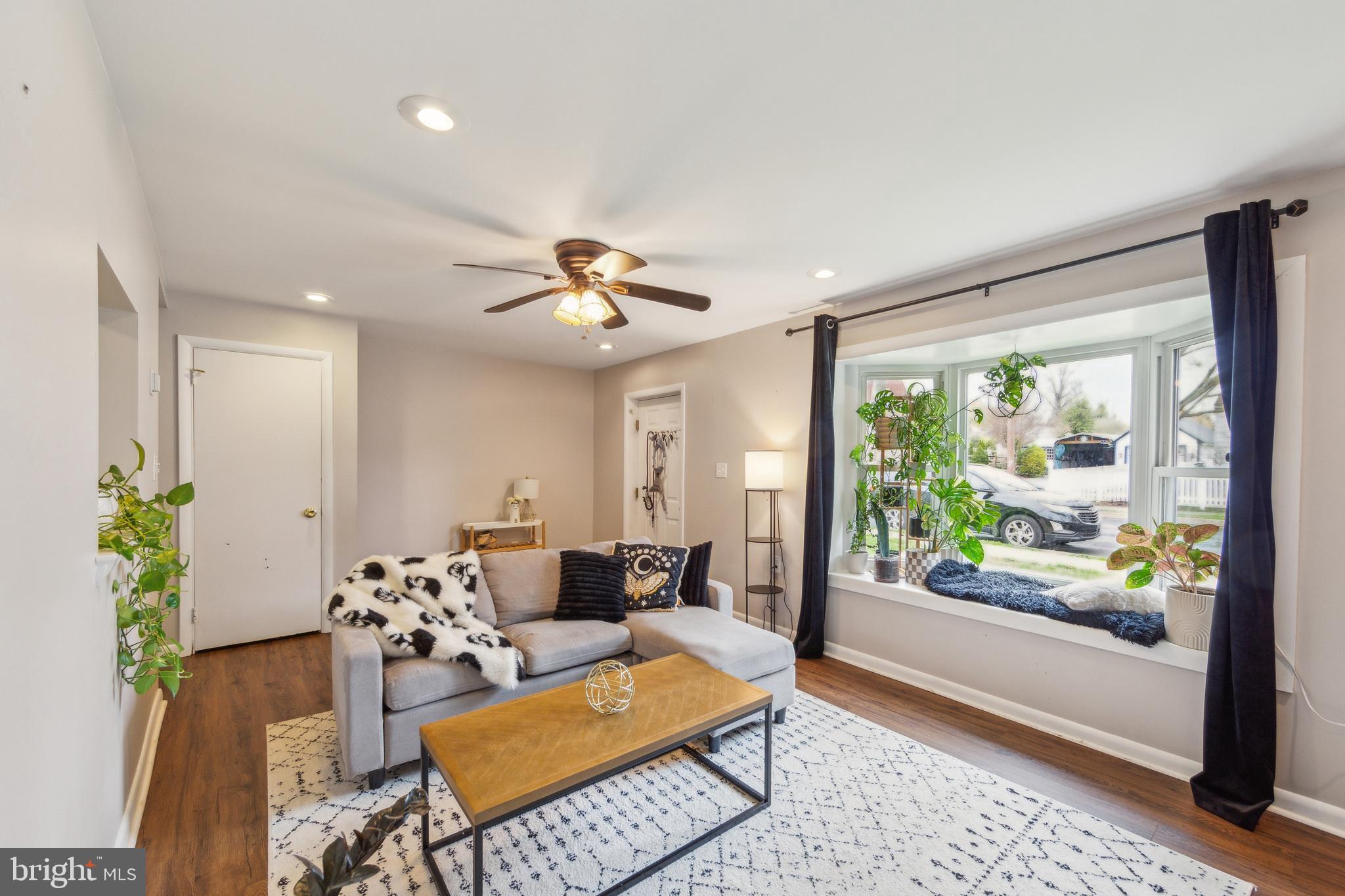 210 Noble Street Lititz, PA 17543 - Photo 9 of 35