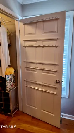 $334,000 | 17505 Bridle Drive, Abingdon, VA 24210