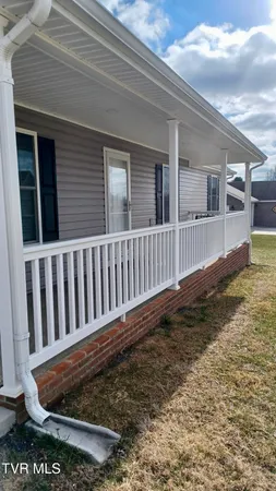 $334,000 | 17505 Bridle Drive, Abingdon, VA 24210