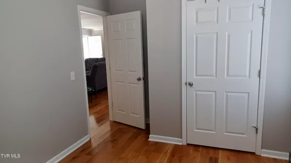 $334,000 | 17505 Bridle Drive, Abingdon, VA 24210