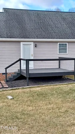 $334,000 | 17505 Bridle Drive, Abingdon, VA 24210