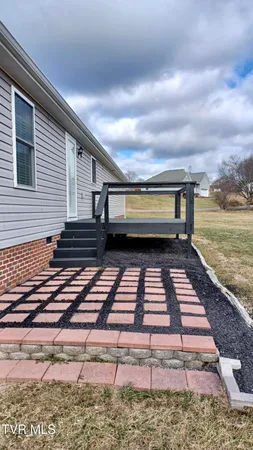 $334,000 | 17505 Bridle Drive, Abingdon, VA 24210