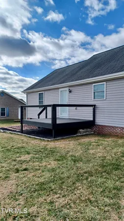 $334,000 | 17505 Bridle Drive, Abingdon, VA 24210