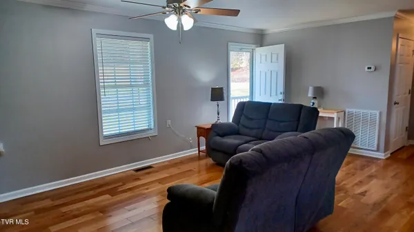 $334,000 | 17505 Bridle Drive, Abingdon, VA 24210