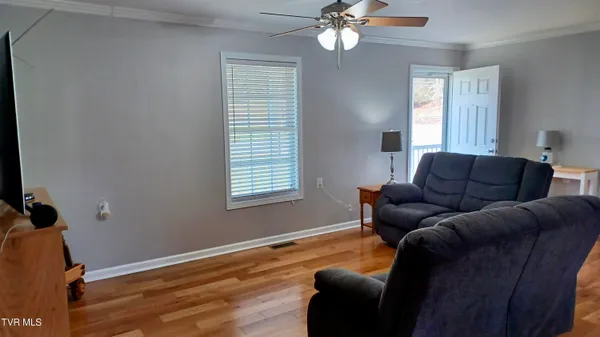 $334,000 | 17505 Bridle Drive, Abingdon, VA 24210