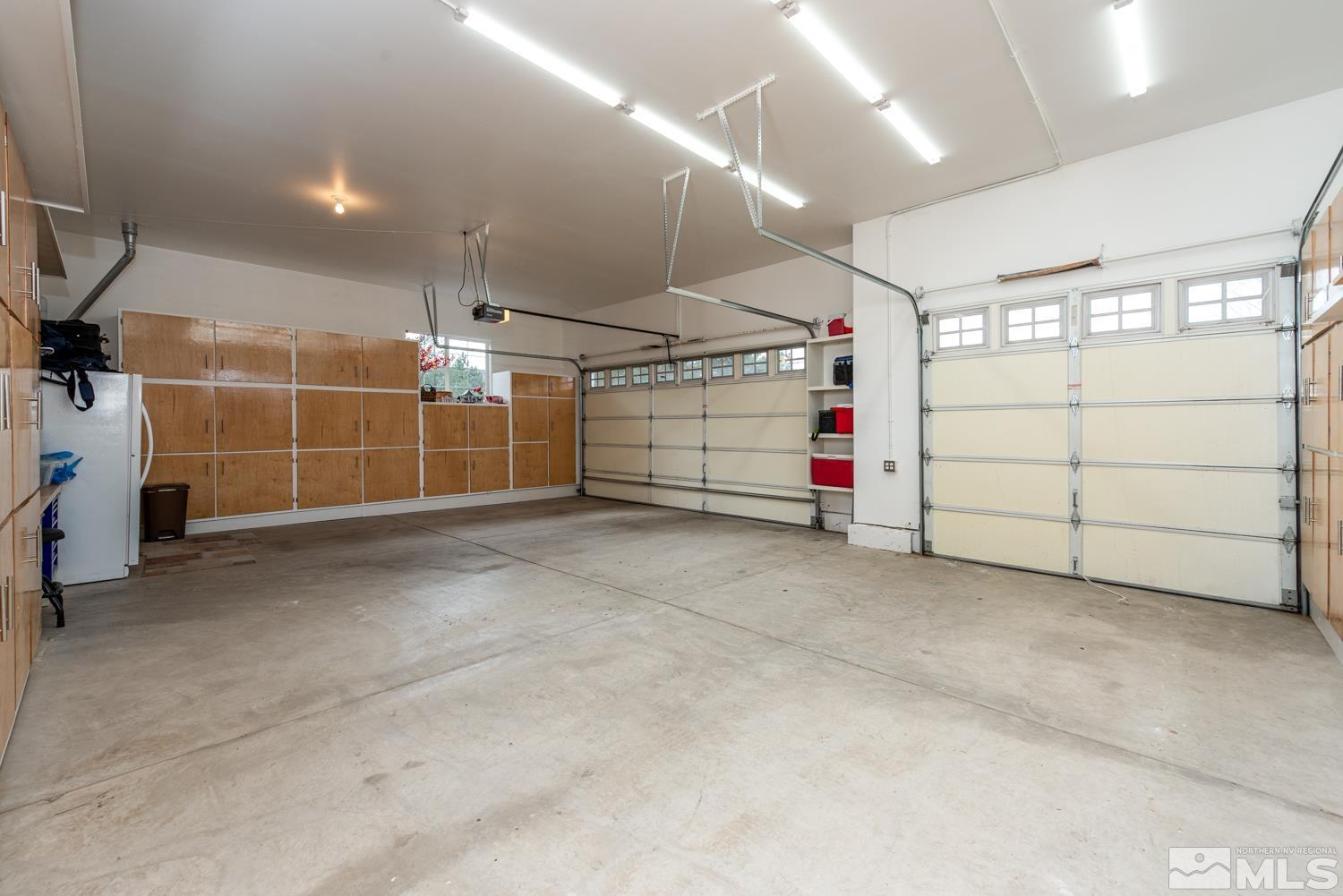 2603 Skyline Drive Minden, NV 89423 - Photo 31 of 40 a view of a garage