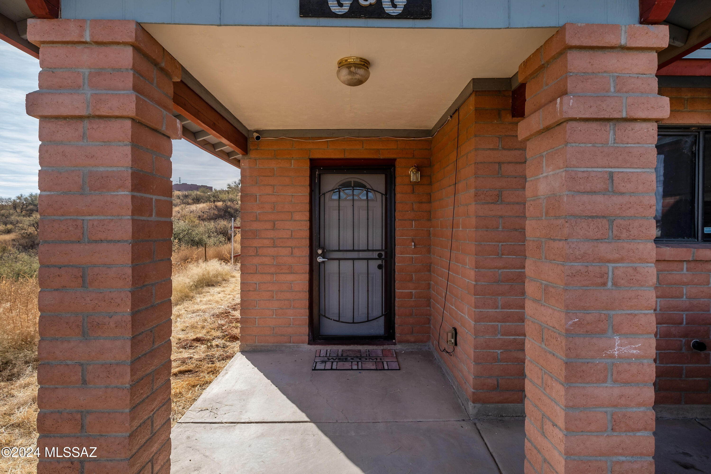 905 Via Puebla Rio Rico, AZ 85648 - Photo 7 of 29