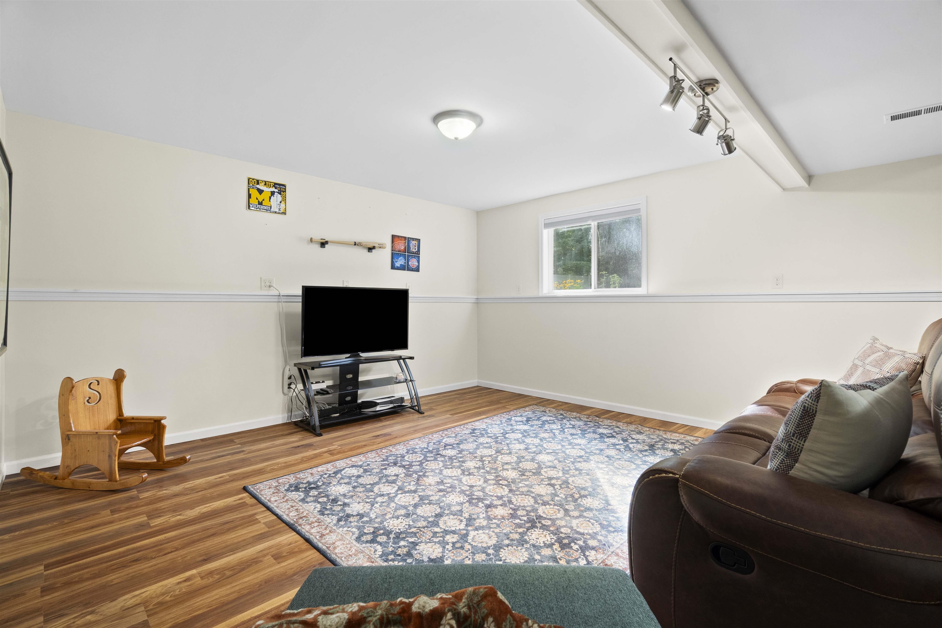 2548 East Birch Place Cedar, MI 49621 - Photo 36 of 51 1951005-5bddc339-badd-43b7-9c37-42094ef74ed3.JPG