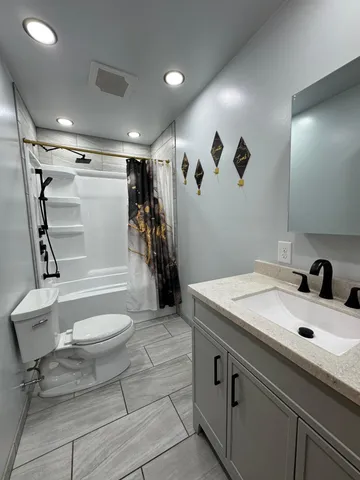 $115,000 | 203 Central Avenue, Russell, MN 56169