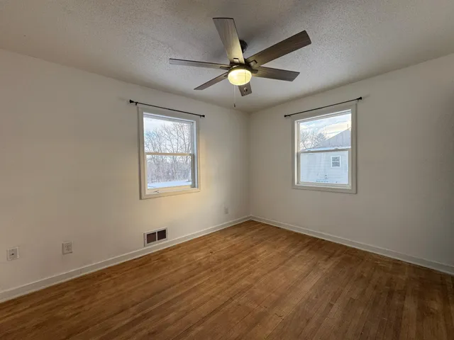 $115,000 | 203 Central Avenue, Russell, MN 56169