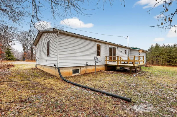 $185,000 | 9300 East Hillis Road, Vestaburg, MI 48891