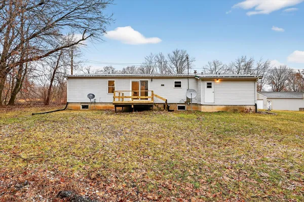 $185,000 | 9300 East Hillis Road, Vestaburg, MI 48891