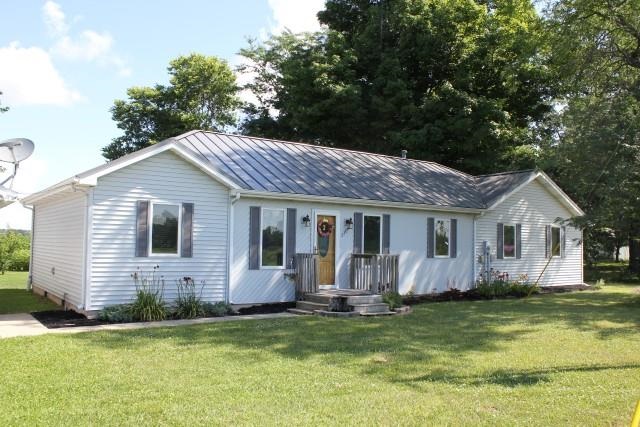 2300 East 8 Square Road Warsaw, IN 46582 - Photo 20 of 26