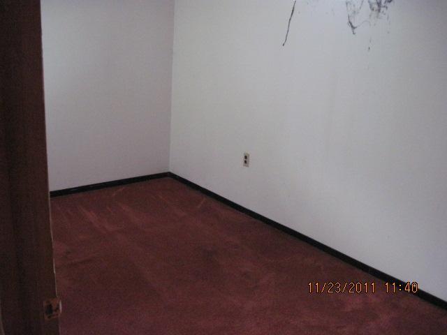 1727 Woodcrest Road Columbus, OH 43232 - Photo 11 of 15 Gallery Image 11