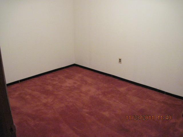 1727 Woodcrest Road Columbus, OH 43232 - Photo 12 of 15 Gallery Image 12