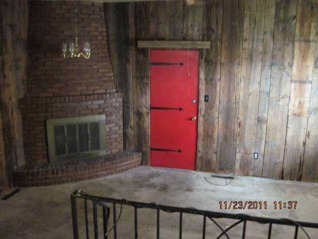 1727 Woodcrest Road Columbus, OH 43232 - Photo 5 of 15 Gallery Image 5
