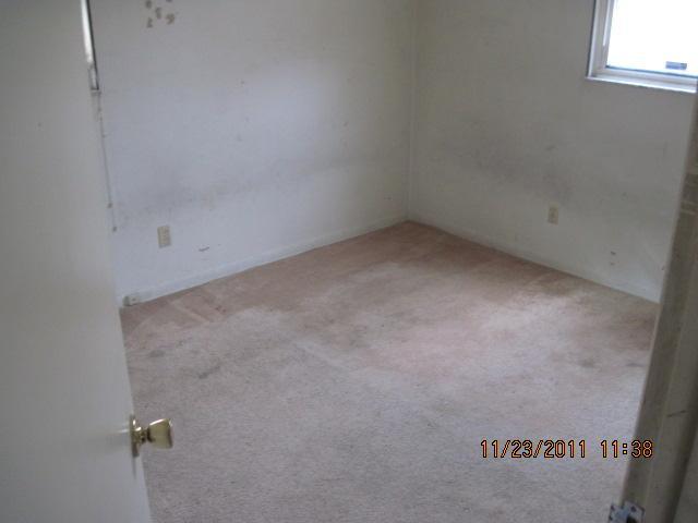 1727 Woodcrest Road Columbus, OH 43232 - Photo 7 of 15 Gallery Image 7