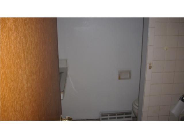 1727 Woodcrest Road Columbus, OH 43232 - Photo 10 of 15 Gallery Image 10