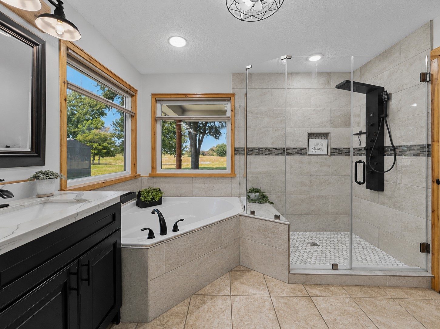 19023 Frey Road Hempstead, TX 77445 - Photo 30 of 49 The over sized soaking tub and shower gives you relaxing vacation vibes.
