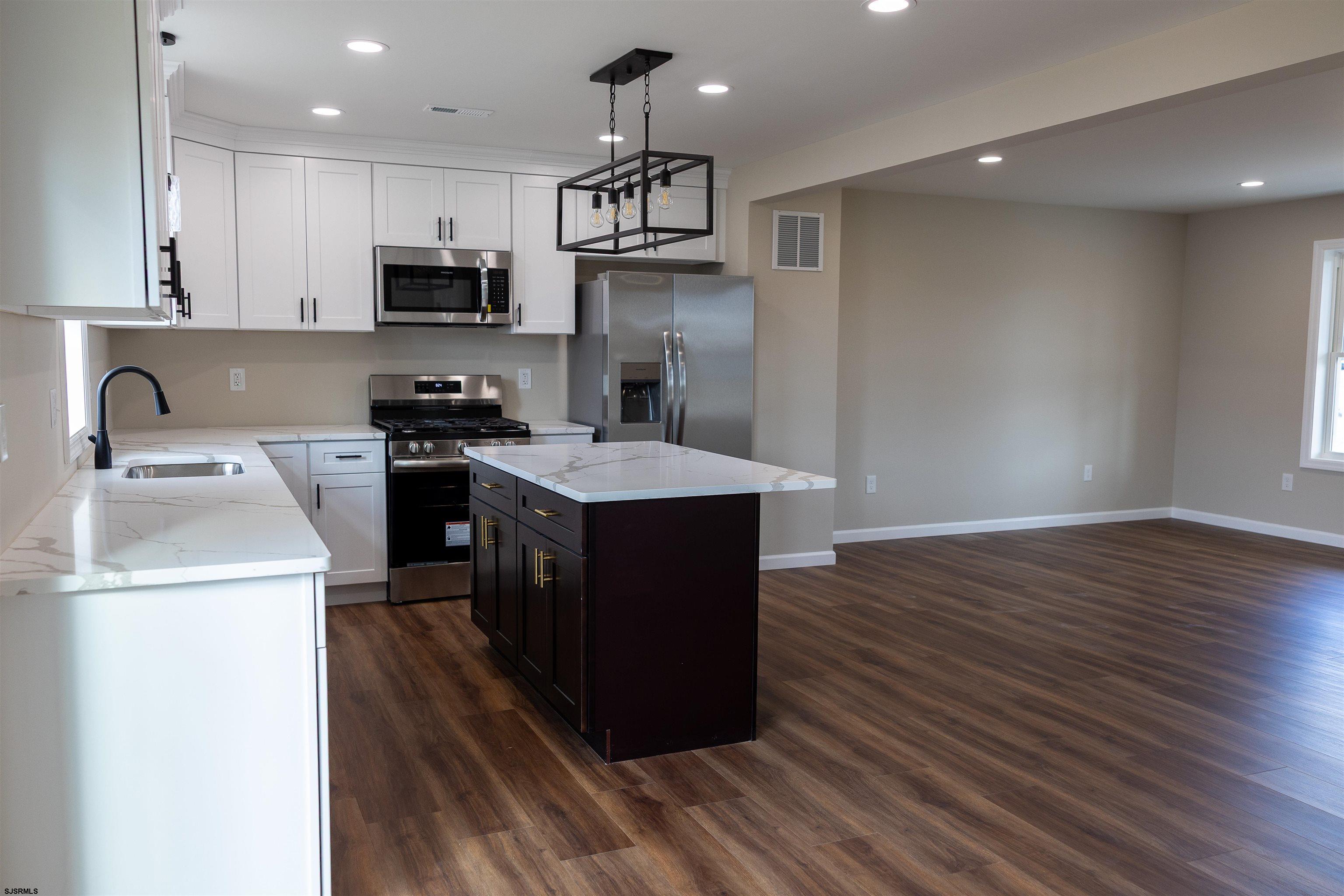 207 Sumner Street Buena, NJ 08310 - Photo 10 of 31 Gallery Image 10