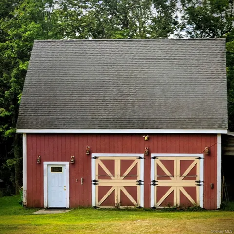 a view of outdoor space with yard