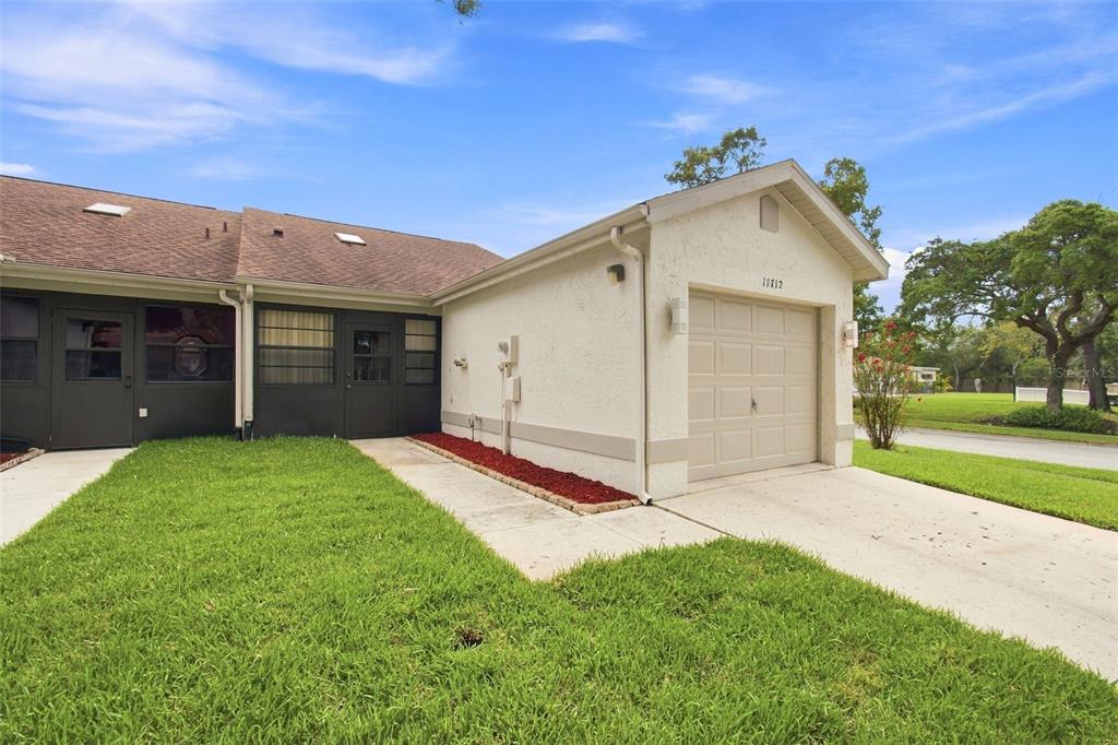 11712 Spring Tree Lane Port Richey, FL 34668 - Photo 28 of 78 Gallery Image 28