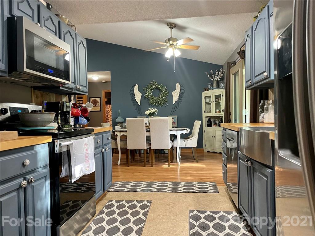 514 Uplands Road Brevard, NC 28712 - Photo 22 of 36 Gallery Image 22