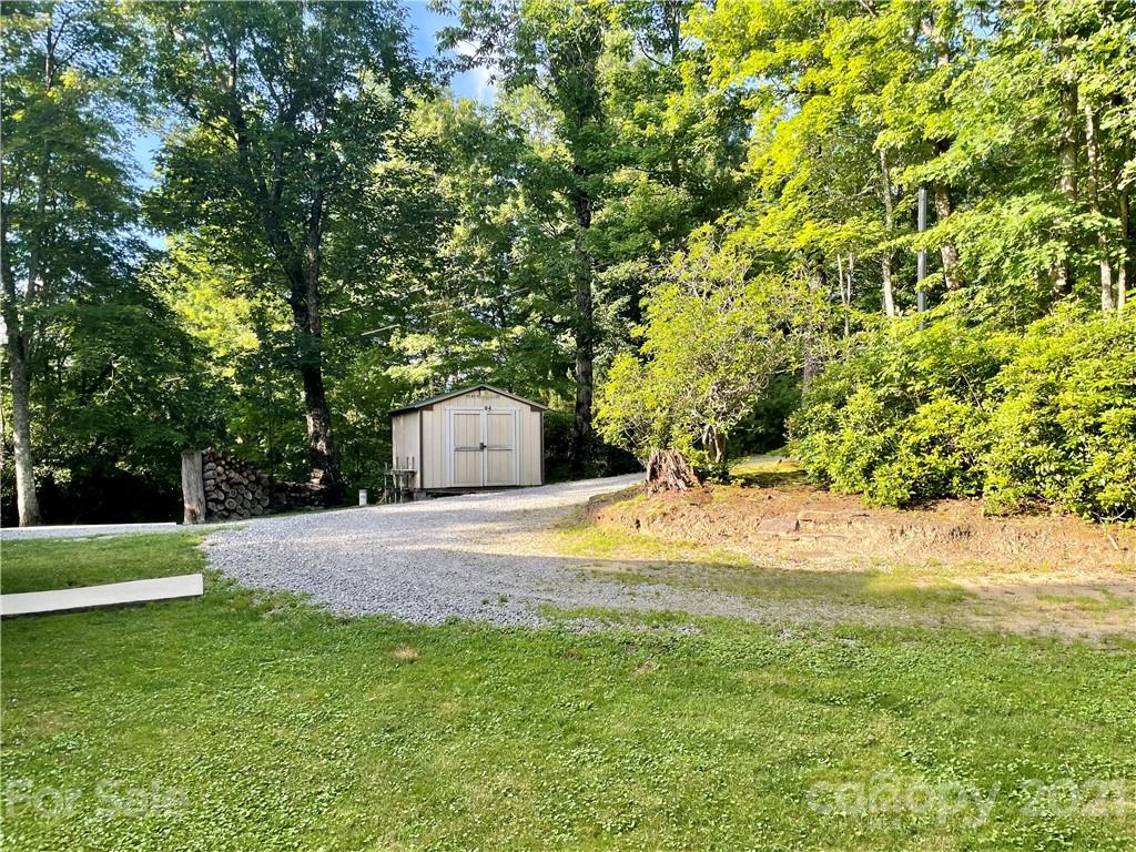 514 Uplands Road Brevard, NC 28712 - Photo 33 of 36 Gallery Image 33