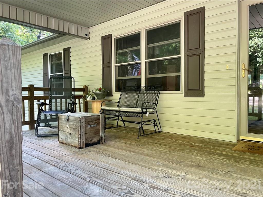 514 Uplands Road Brevard, NC 28712 - Photo 7 of 36 Gallery Image 7
