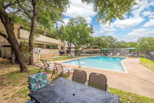 $1,095 | 8405 Bent Tree Road, Unit 2824, Austin, TX 78759