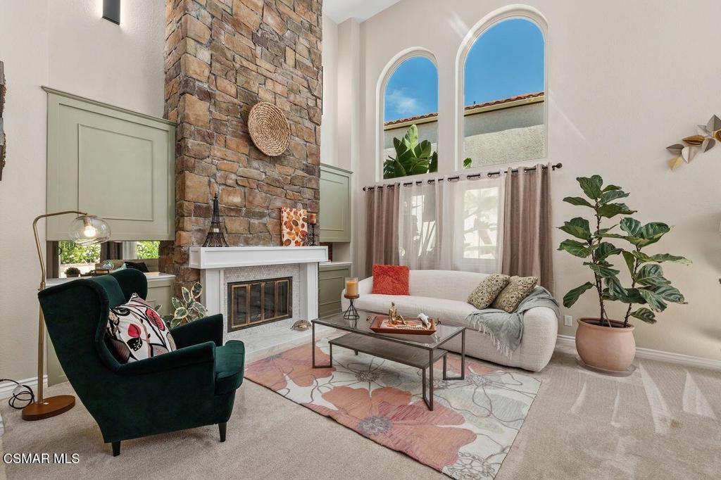 885 Congressional Road Simi Valley, CA 93065 - Photo 9 of 44