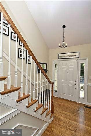 11610 Springhouse Place Reston, VA 20194 - Photo 3 of 30 Interior (General)