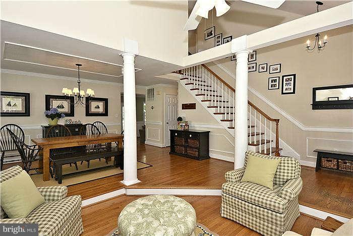 11610 Springhouse Place Reston, VA 20194 - Photo 4 of 30 Interior (General)
