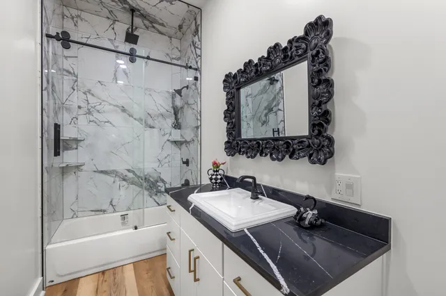 $2,499,000 | 129 Cedar Drive, Horseshoe Bay, TX 78657