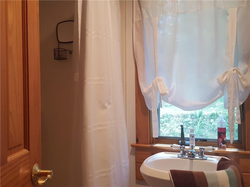 367 Miller Road Union, ME 04862 - Photo 20 of 31 Bathroom
