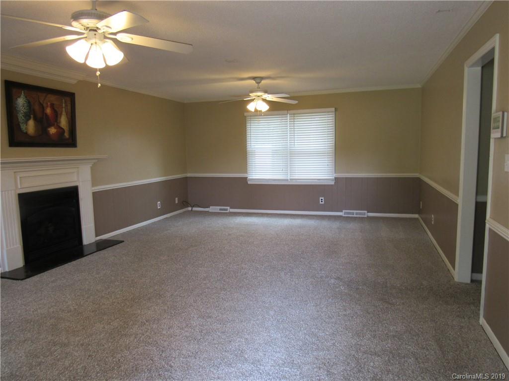 2087 Hilton Way Road Lancaster, SC 29720 - Photo 2 of 18 Gallery Image 2
