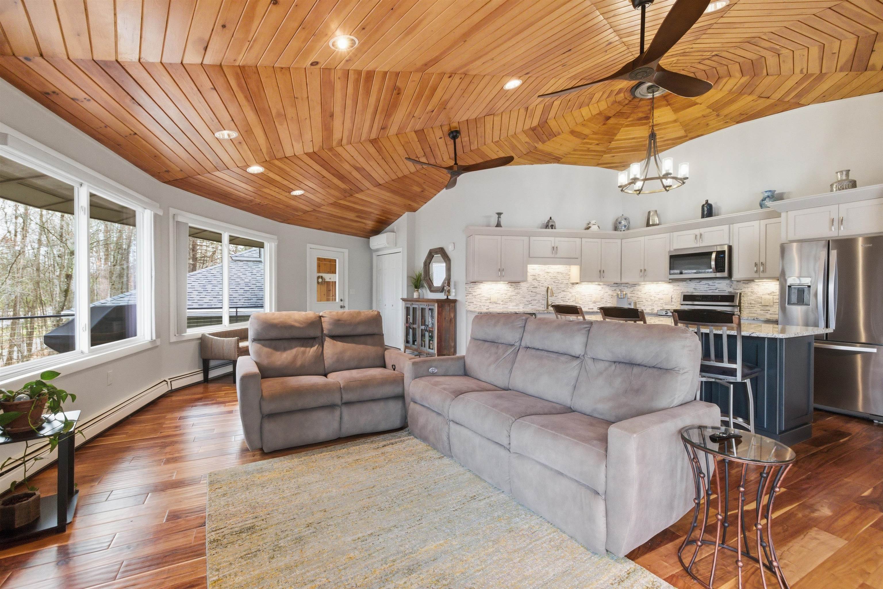 80 River Street Wolfeboro, NH 03894 - Photo 6 of 60