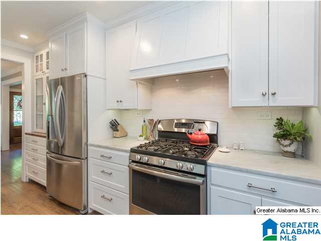 1408 Overlook Road Birmingham, AL 35209 - Photo 12 of 32 Gallery Image 12