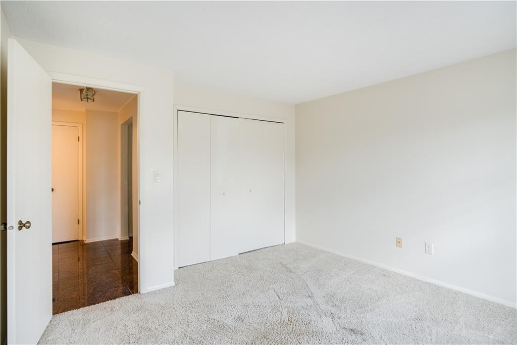 41 Huston Road, Unit 41 Oakmont, PA 15139 - Photo 7 of 15 a view of an empty room