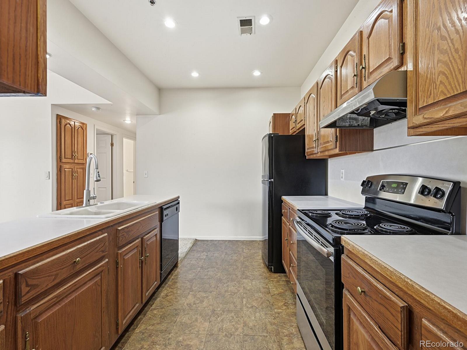 4501 Regency Drive, Unit G Fort Collins, CO 80526 - Photo 15 of 18
