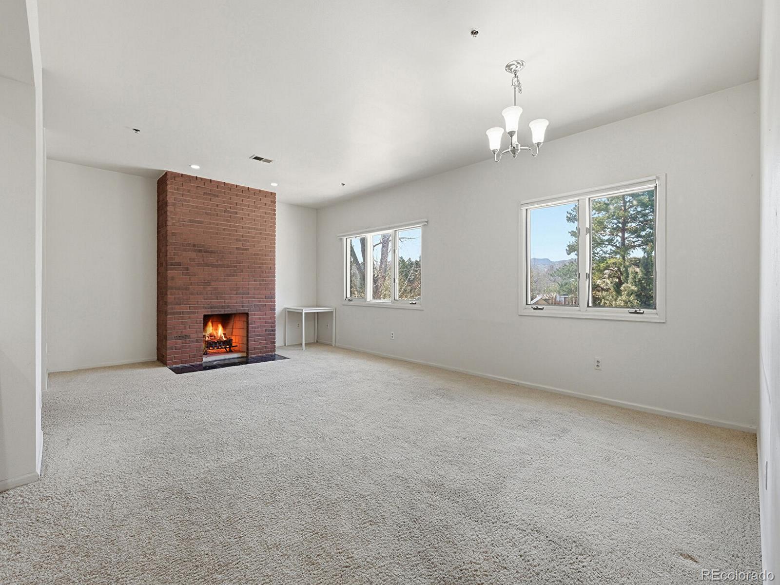 4501 Regency Drive, Unit G Fort Collins, CO 80526 - Photo 4 of 18