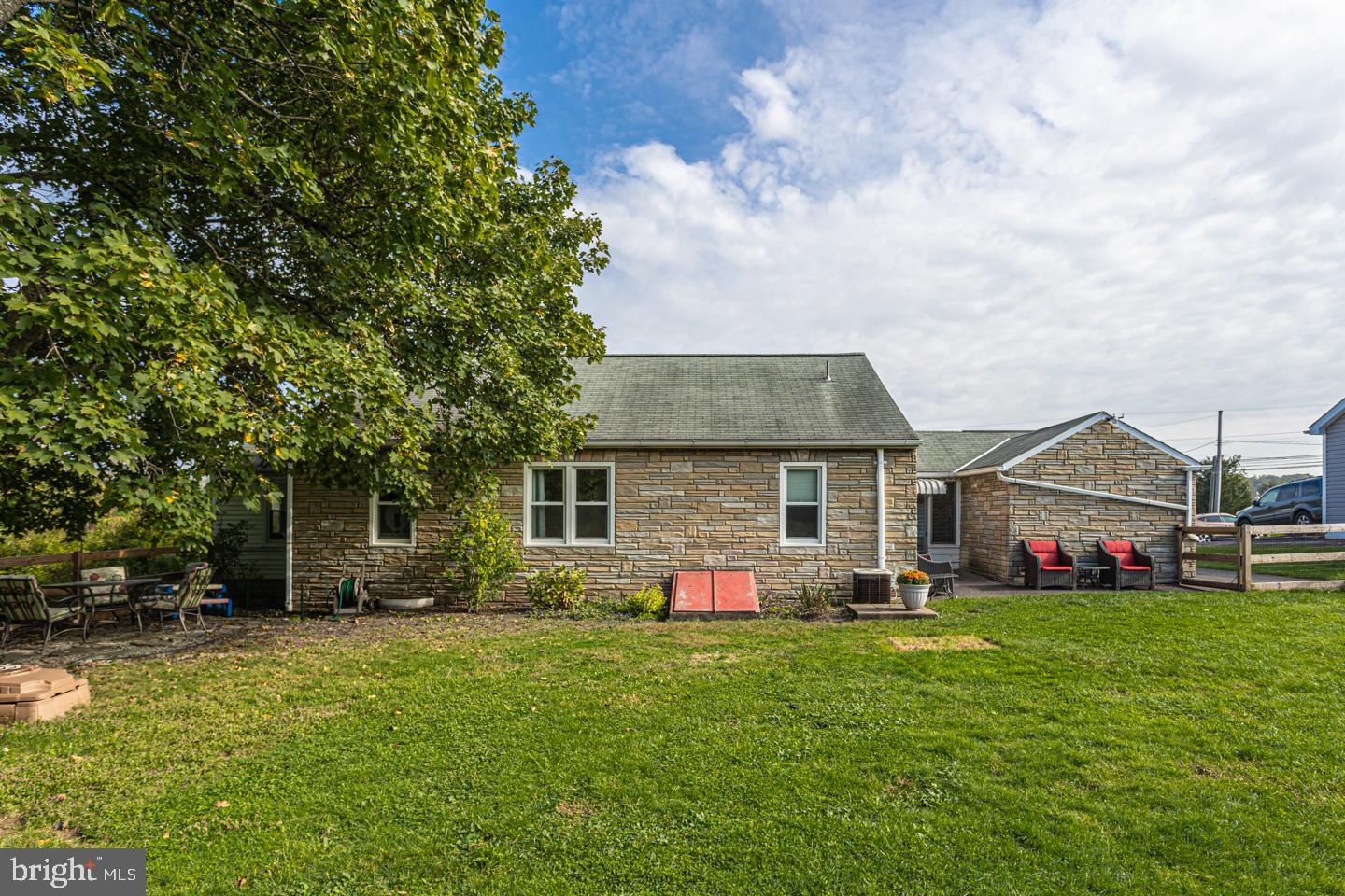 654 County Line Road Telford, PA 18969 - Photo 12 of 35