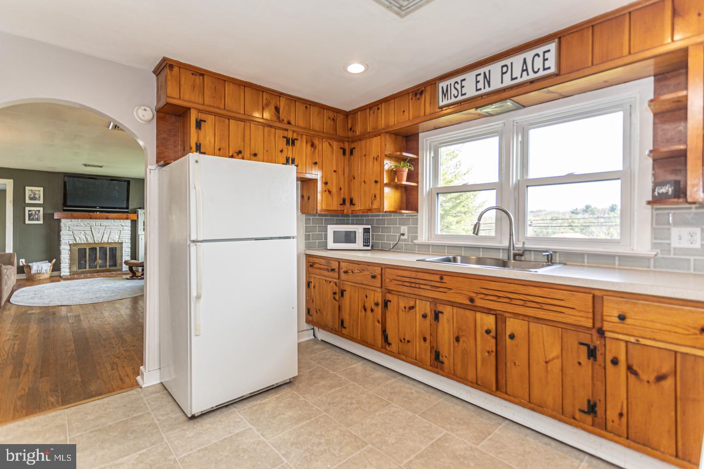 654 County Line Road Telford, PA 18969 - Photo 21 of 35