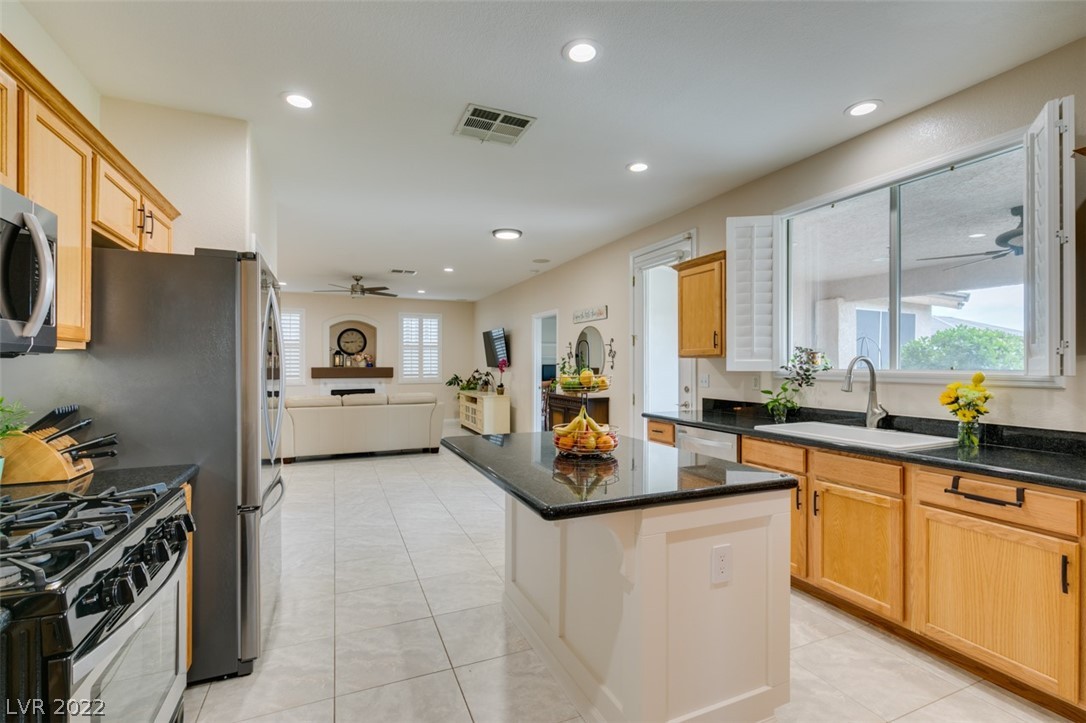 834 Entrada Ridge Avenue Henderson, NV 89012 - Photo 28 of 53 Gallery Image 28