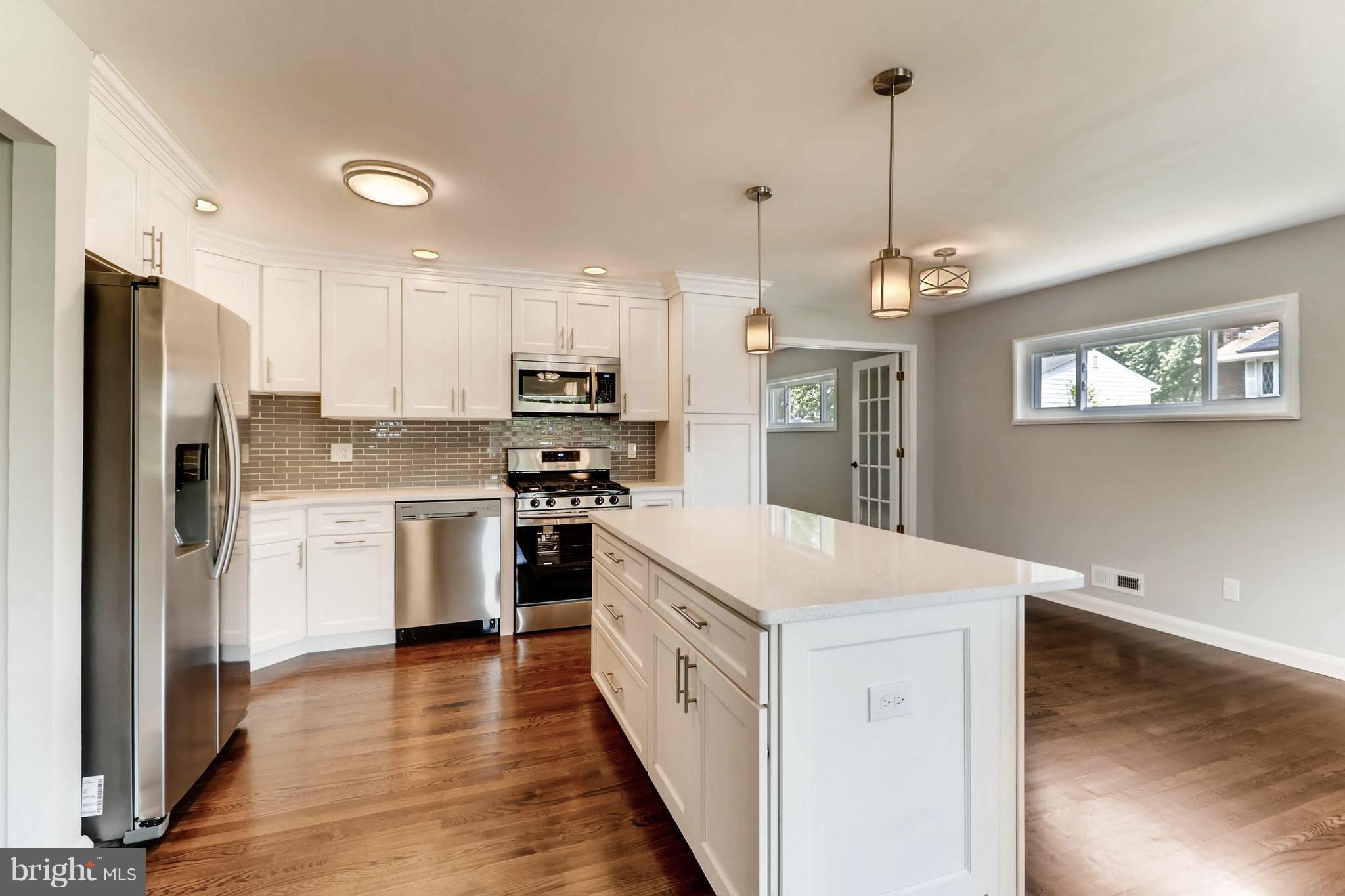 8406 Bayberry Road Baltimore, MD 21234 - Photo 4 of 28 Kitchen